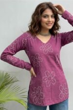 Women's Bandhani Print Short Kurti in Viscose Rayon, Purple - Image 4